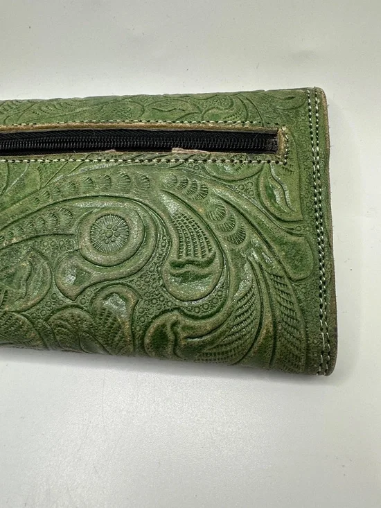 Source Unknown Green Tooled Leather Wallet Clutch - Picture 6 of 10